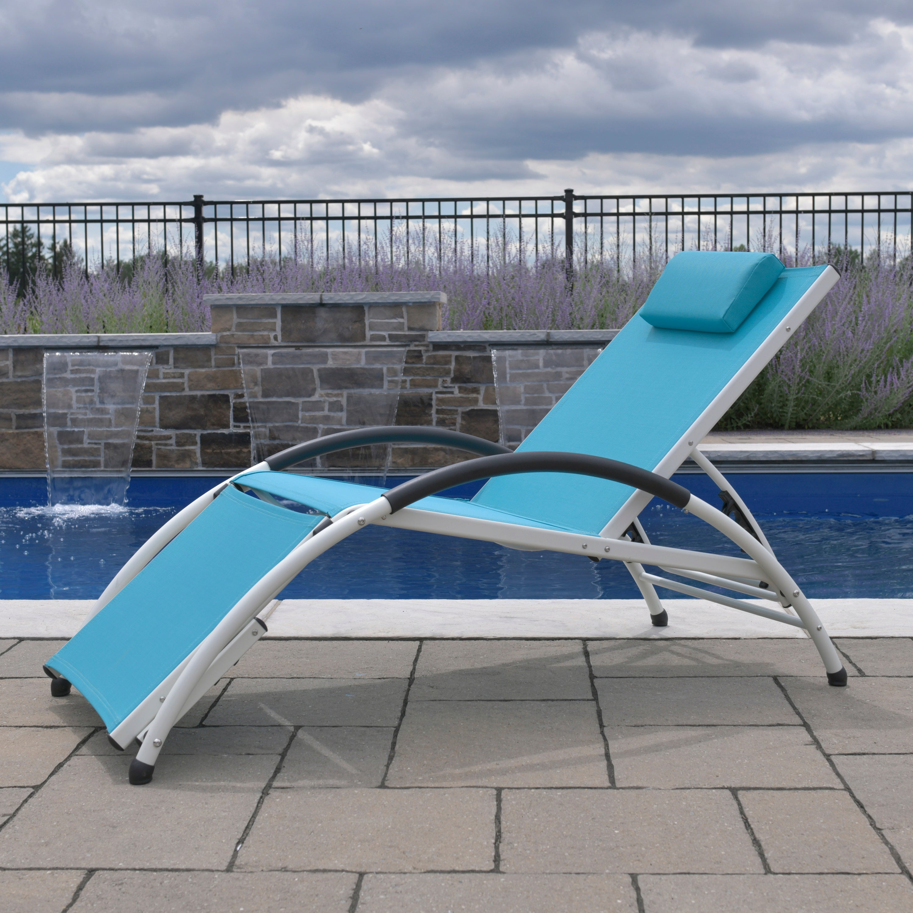 Dockside Phifer ® & Aluminum Sun Lounger - True Turquoise