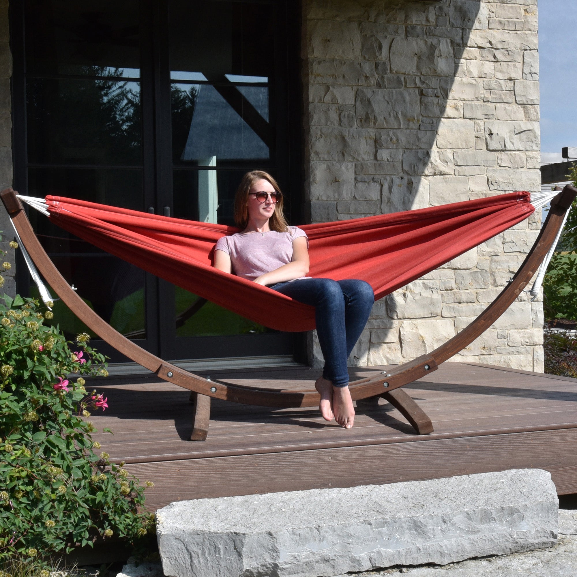 Double Sunbrella® Hammock with Solid Pine Stand (260cm) - Crimson