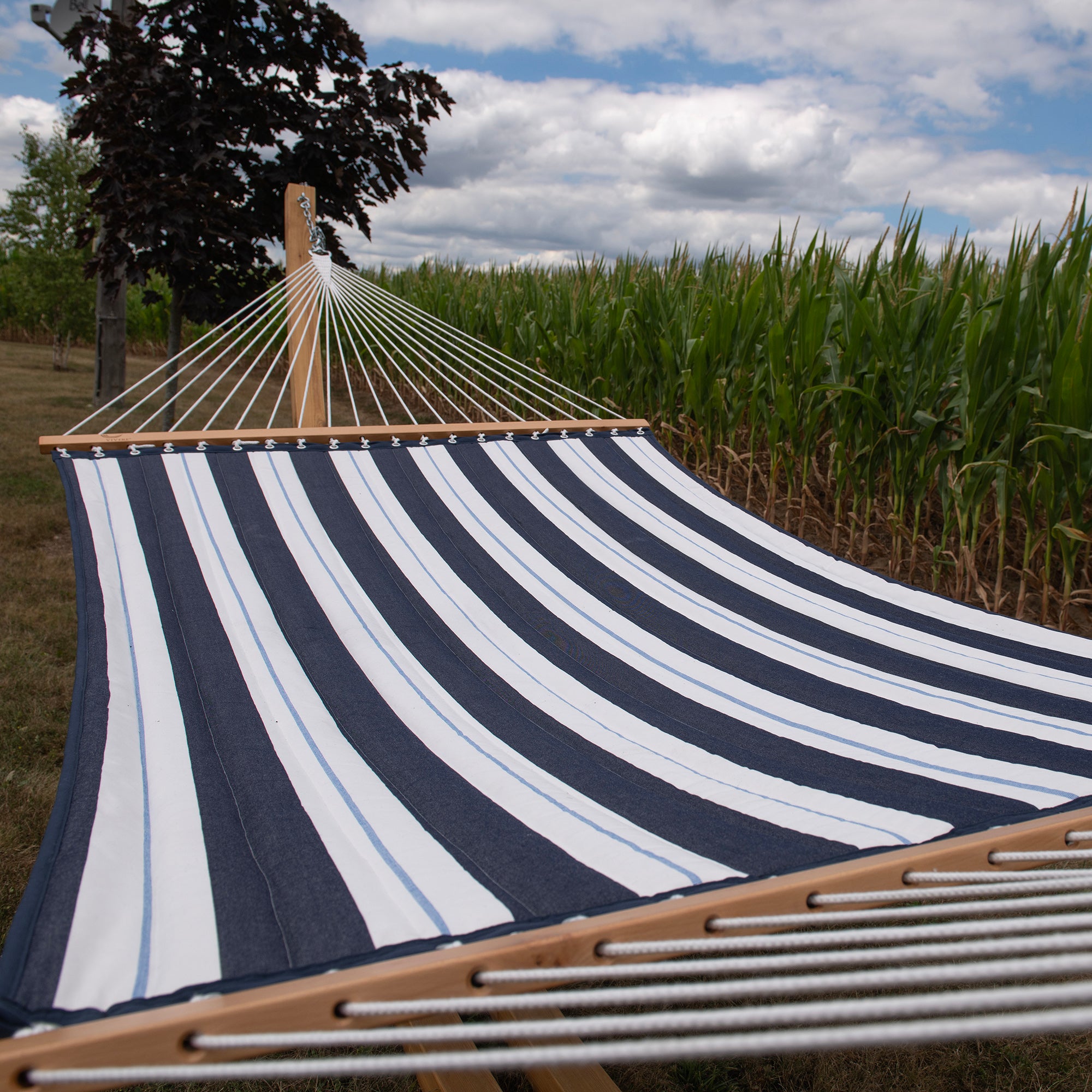 Sunbrella Quilted Spreader Bar Hammock (Double) - Harbor