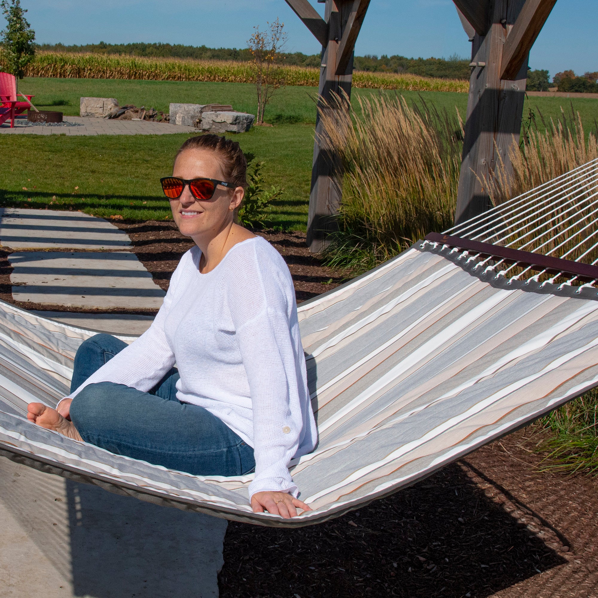 Sunbrella Quilted Spreader Bar Hammock (Double) - Dove
