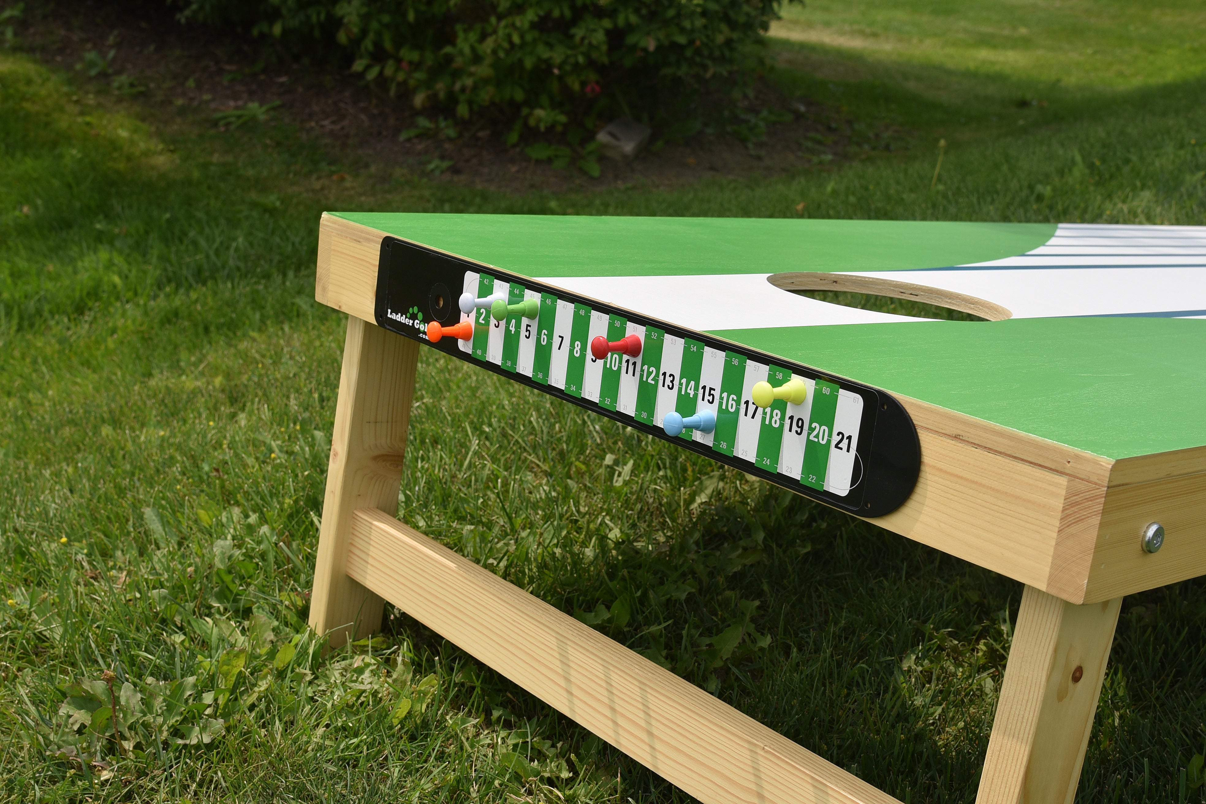 LADDER GOLF - OUTDOOR GAME SCOREBOARD - GREEN